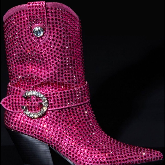 New Unworn Rhinestone Embellished Short Cowboy Boots on the Ground Size 10 - Picture 3 of 3
